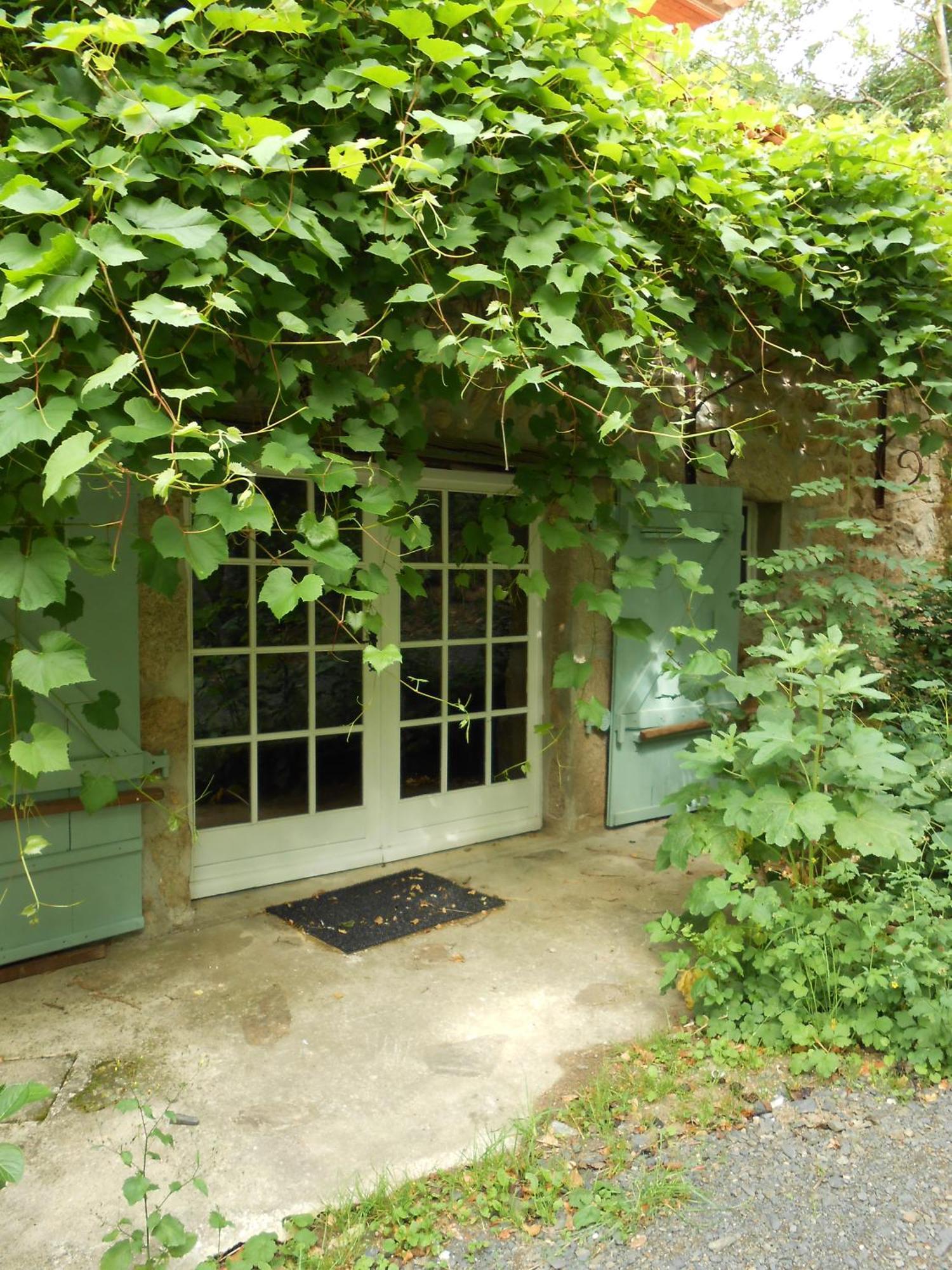 Les Grangeonnes, Gites Nature, Piscine, Bain Nordique, Sauna Pour Accueil Familiale Ou De Groupe Saint-Basile ภายนอก รูปภาพ